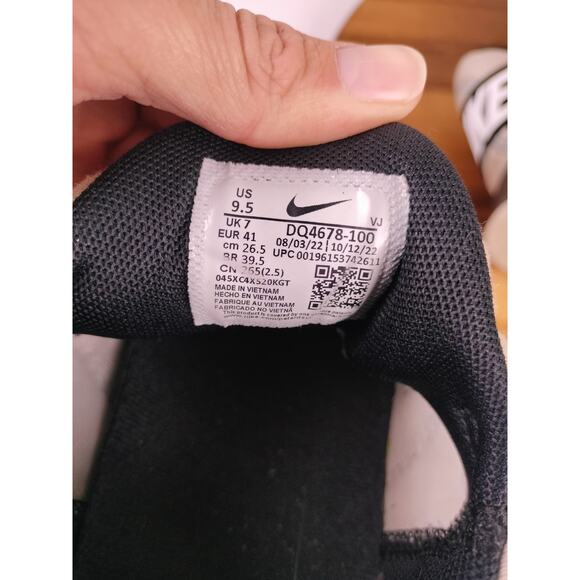 Nike Womens Free Metcon 4 Premium DQ4678-100 White Black Crossfit Size 9.5 - Picture 10 of 10